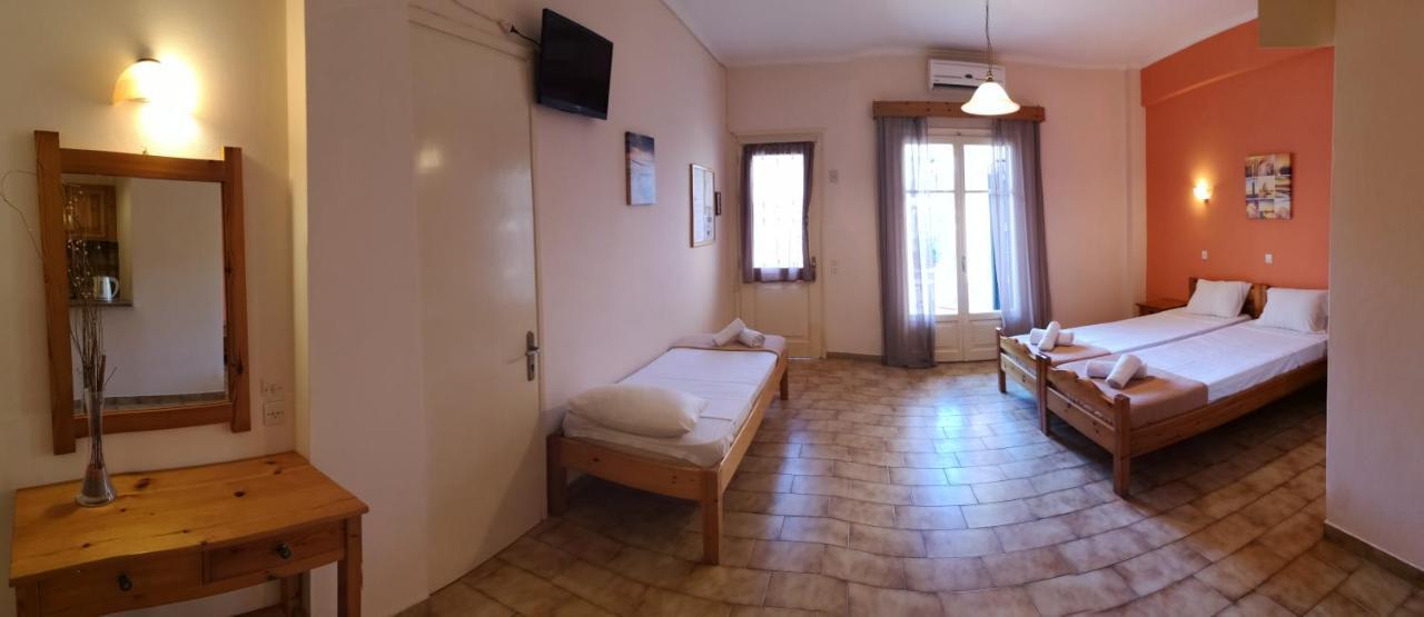 Elli Marina Studios And Apartments Benitses  Extérieur photo