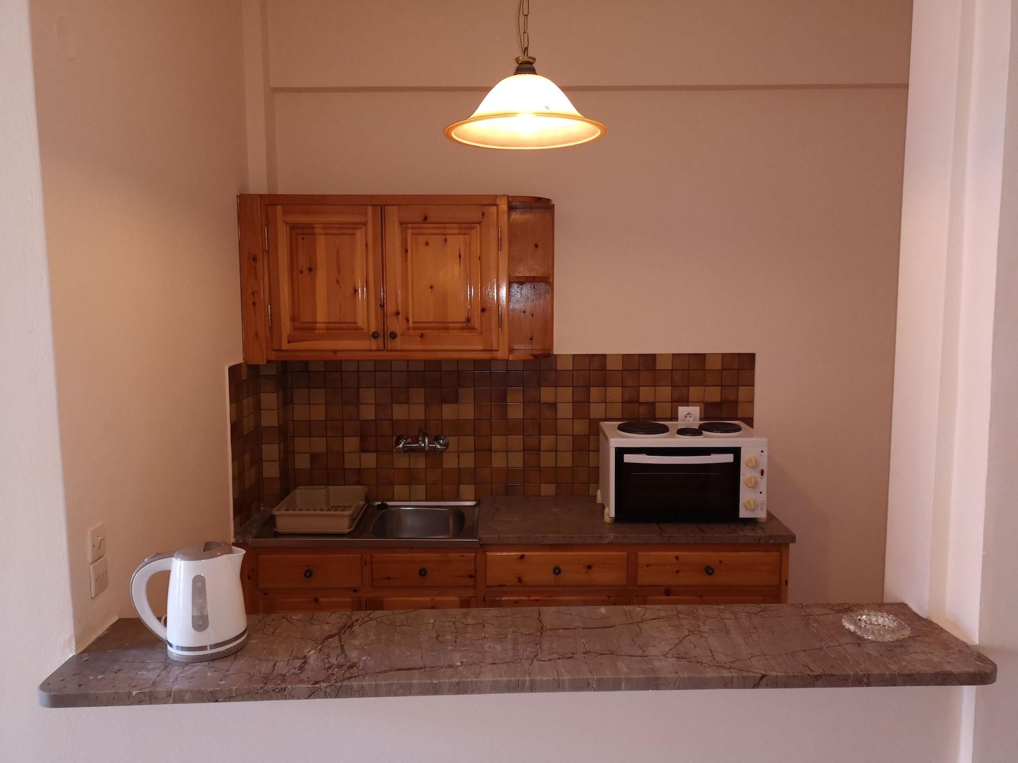 Elli Marina Studios And Apartments Benitses  Extérieur photo