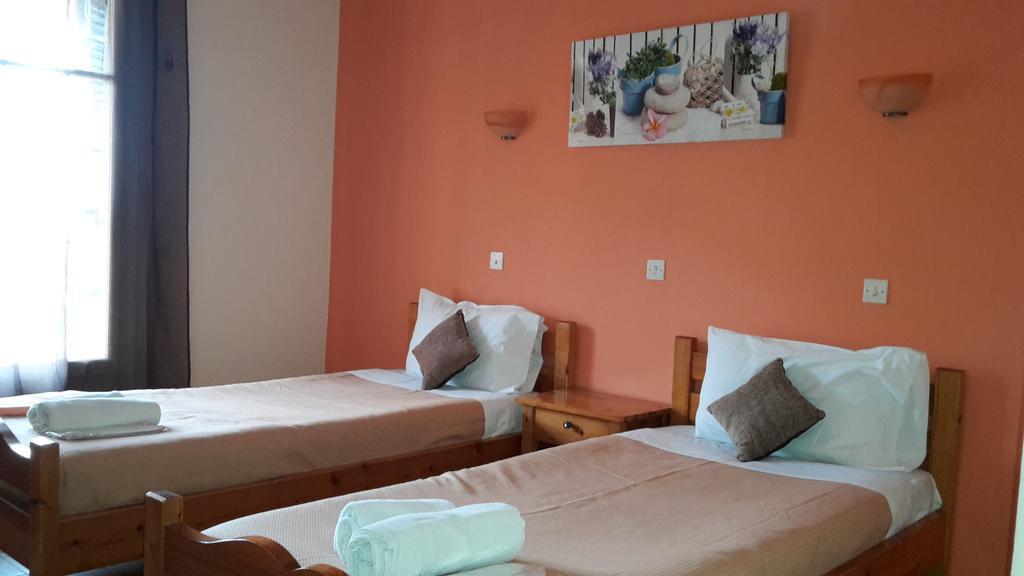Elli Marina Studios And Apartments Benitses  Extérieur photo