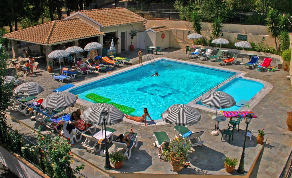 Elli Marina Studios And Apartments Benitses  Extérieur photo