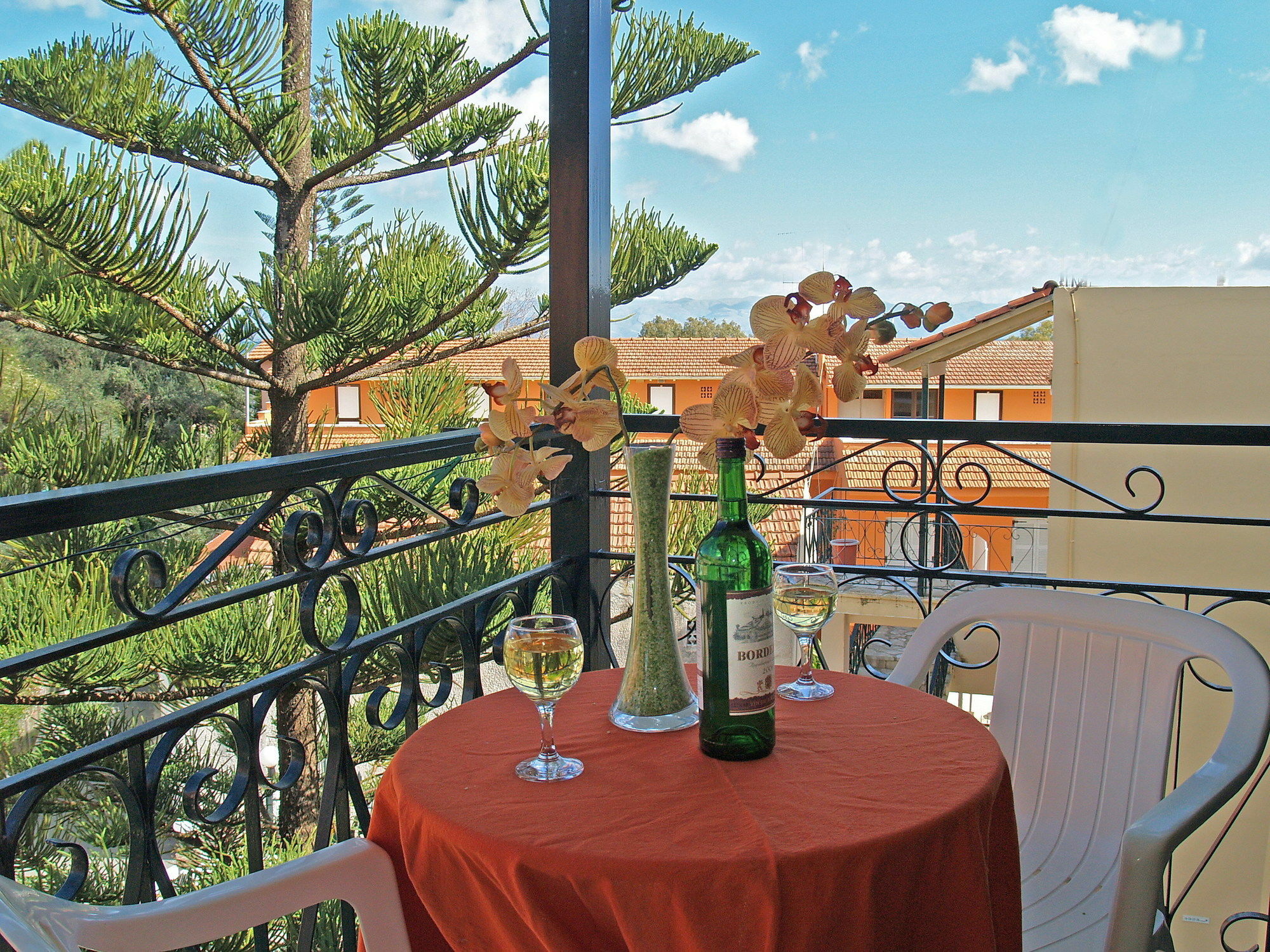 Elli Marina Studios And Apartments Benitses  Extérieur photo